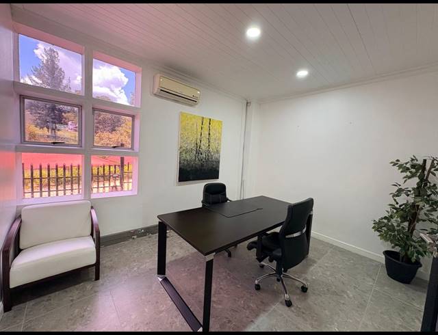 37M² SERVICED OFFICE TO LET IN BARBEQUE DOWNS